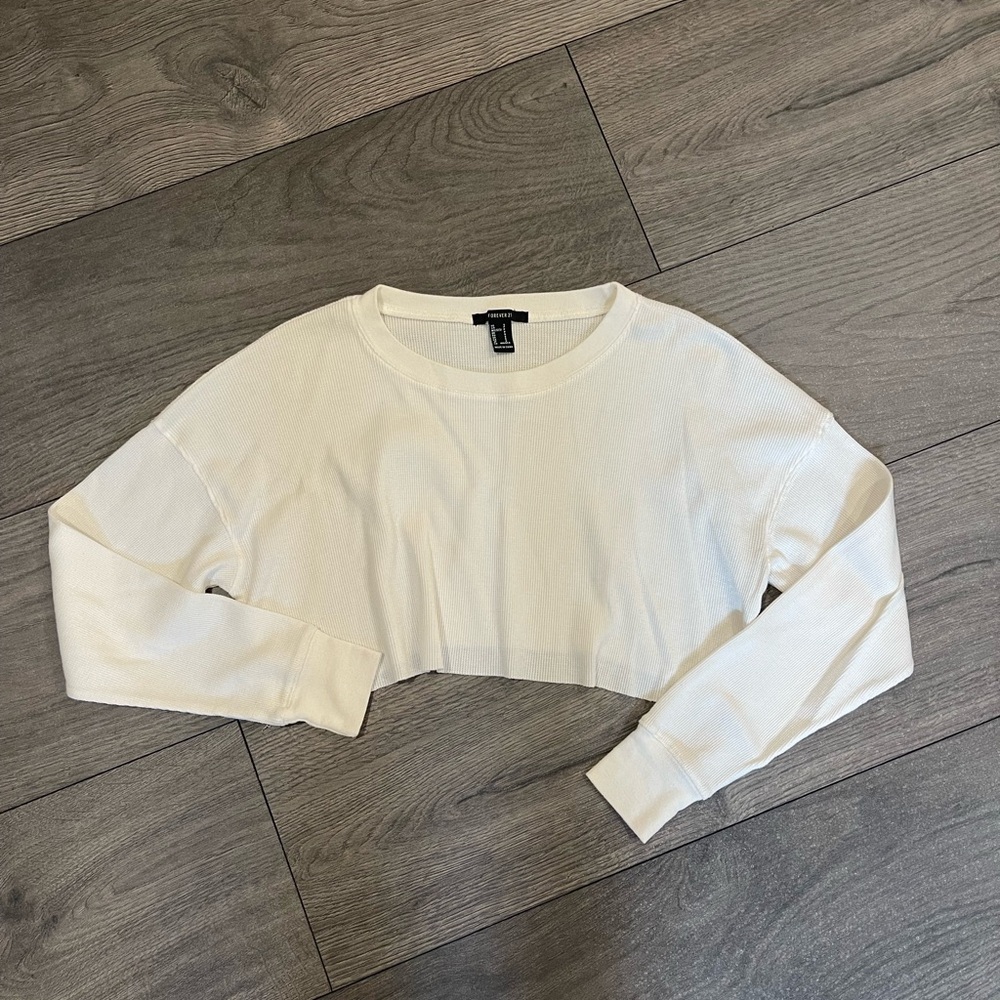 cropped long sleeve